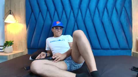 Snapshot of tette_valentine chatting on 1, 8, 2026 tette_valentine online show from 1, 8, 2026