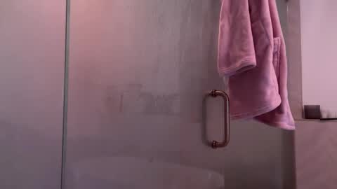 babygirlmami online show from 26, 11, 2025