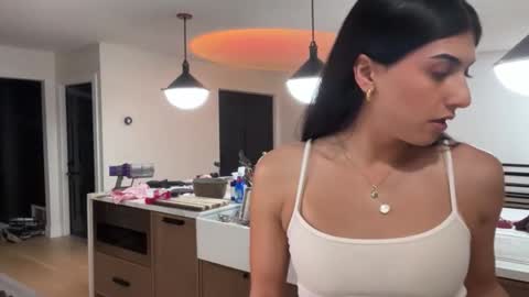 babygirlmami online show from 10, 1, 2026