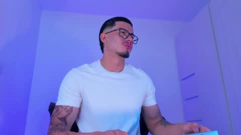 thadeo_king online show from 3, 5, 2026