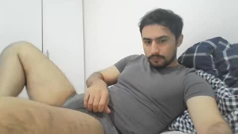 Snapshot of thaiguy666 chatting on 6, 4, 2026 ThaiGuy online show from 6, 4, 2026