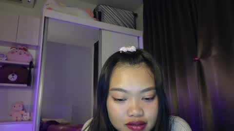 Snapshot of thailand4you chatting on 8, 1, 2025 AbbieThai  online show from 8, 1, 2025