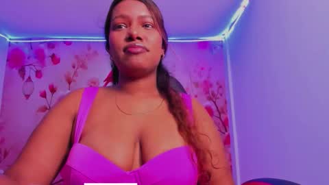 Andreina online show from 3, 10, 2025