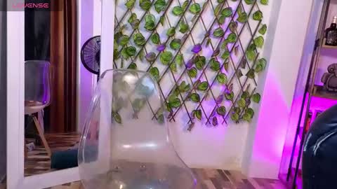 Snapshot of thalia_066 chatting on 28, 2, 2025 thalia online show from 28, 2, 2025