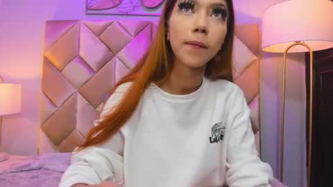 Snapshot of thalya_adams chatting on 15, 3, 2026 Thalya online show from 15, 3, 2026