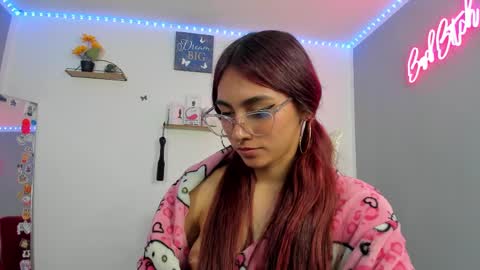 thamara_cooper_ online show from 19, 2, 2025