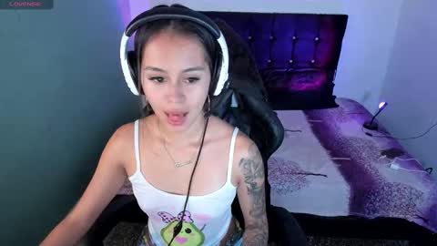 Snapshot of thamara_l11 chatting on 11, 1, 2025 Dany online show from 11, 1, 2025