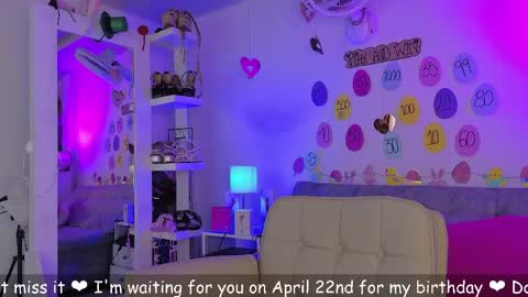 Snapshot of thamara_l11 chatting on 15, 4, 2026 Dany online show from 15, 4, 2026