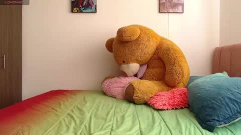 Snapshot of thamarajane1 chatting on 24, 7, 2026 online show from 24, 7, 2026