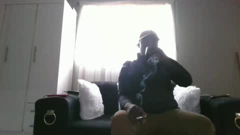 Snapshot of thamtsho1108 chatting on 17, 11, 2025 thamtsho1108 online show from 17, 11, 2025