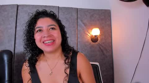 thara webstter online show from 4, 5, 2026