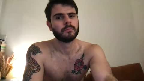 Snapshot of thatfeelsgoood chatting on 5, 11, 2025 thatfeelsgoood online show from 5, 11, 2025