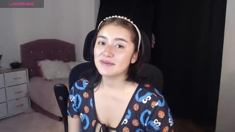   online show from 9, 9, 2025