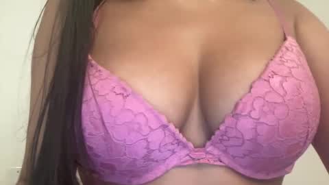 Melanie online show from 3, 12, 2025