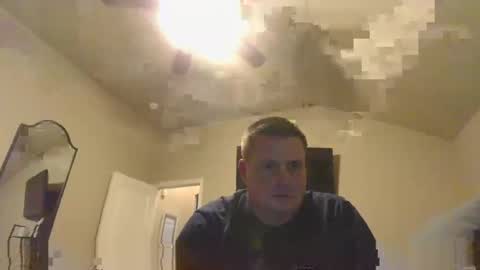 Snapshot of thatoneboyfromb4 chatting on 28, 1, 2025 thatoneboyfromb4 online show from 28, 1, 2025