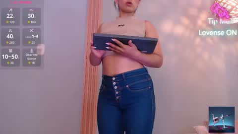 THAYSSA ROSS online show from 8, 6, 2026