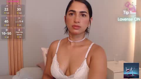 THAYSSA ROSS online show from 22, 6, 2026
