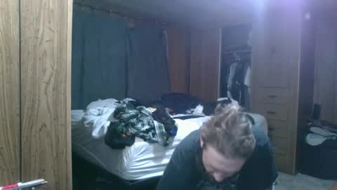 Snapshot of the4stringmotha chatting on 31, 1, 2025 BiggerINalaska online show from 31, 1, 2025