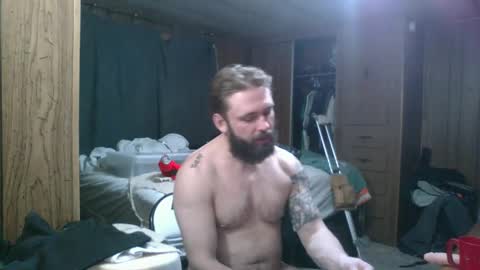 Snapshot of the4stringmotha chatting on 31, 1, 2025 BiggerINalaska online show from 31, 1, 2025