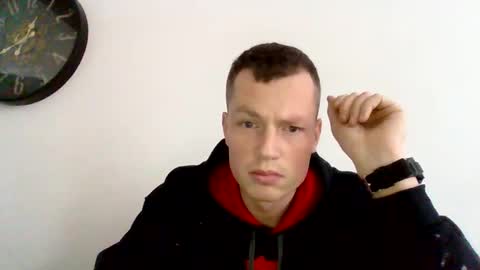 Snapshot of the___rocky200 chatting on 20, 12, 2025 Dennis online show from 20, 12, 2025