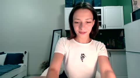 Mia 3 online show from 26, 7, 2026