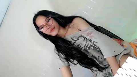the_horny_bella online show from 25, 4, 2026