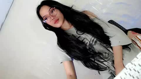 the_horny_bella online show from 29, 4, 2026