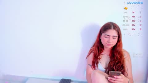 Alice and Bella online show from 21, 12, 2024