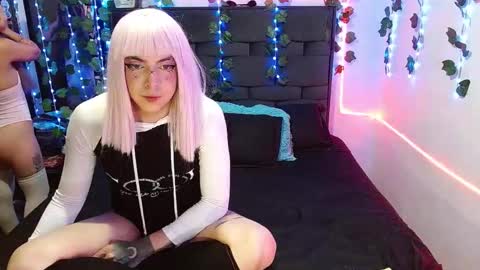 Snapshot of the_lesbian_game chatting on 10, 1, 2025 the_lesbian_game online show from 10, 1, 2025