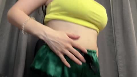 Mia online show from 16, 4, 2026