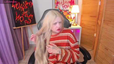 Snapshot of theangelykitty chatting on 30, 1, 2025 theangelykitty online show from 30, 1, 2025