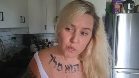 theauroramae -  online show from 26, 6, 2026