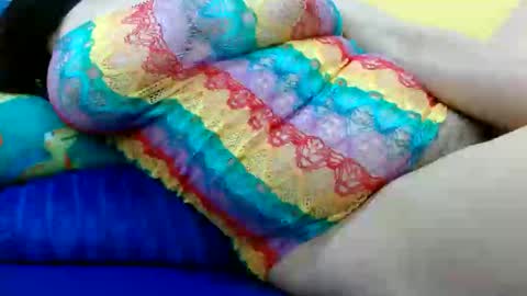 Snapshot of thebestpussyhairy chatting on 21, 2, 2025    Karla    online show from 21, 2, 2025