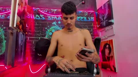 Snapshot of thebigdanni chatting on 9, 4, 2026 DEAN AND MARY online show from 9, 4, 2026