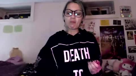 Snapshot of theeking_venus chatting on 2, 12, 2024 KIng Venus online show from 2, 12, 2024