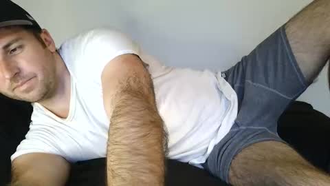 Theetwohander online show from 11, 5, 2026