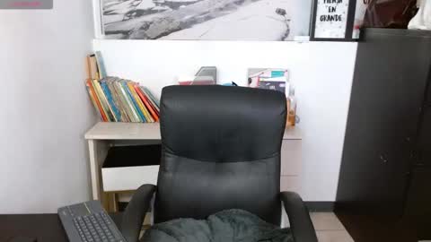 Peyton online show from 4, 2, 2026