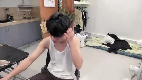 Green online show from 6, 10, 2025