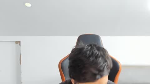 Snapshot of theguardian7 chatting on 4, 11, 2025 theguardian7 online show from 4, 11, 2025