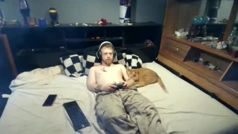 Snapshot of thehotfoxdd chatting on 11, 9, 2025 fuzzyfox online show from 11, 9, 2025