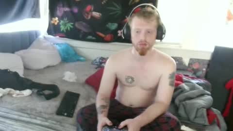 Snapshot of thehotfoxdd chatting on 16, 9, 2025 fuzzyfox online show from 16, 9, 2025