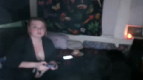 Snapshot of thehotfoxdd chatting on 20, 9, 2025 fuzzyfox online show from 20, 9, 2025