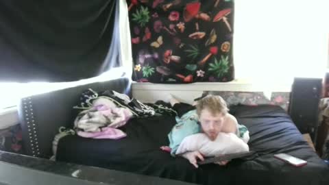 Snapshot of thehotfoxdd chatting on 25, 9, 2025 fuzzyfox online show from 25, 9, 2025