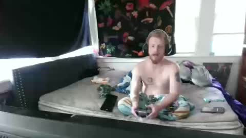 Snapshot of thehotfoxdd chatting on 10, 10, 2025 fuzzyfox online show from 10, 10, 2025