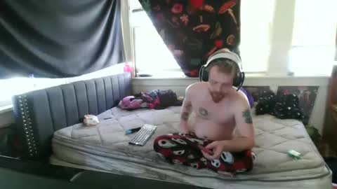 Snapshot of thehotfoxdd chatting on 11, 10, 2025 fuzzyfox online show from 11, 10, 2025