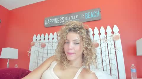 Lily Marie online show from 1, 1, 2025