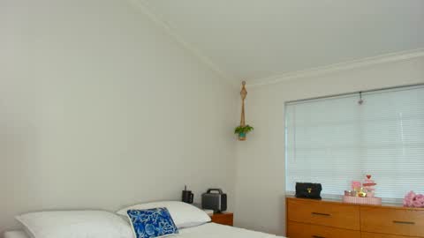 Lily Marie online show from 22, 1, 2025