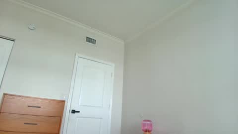 Lily Marie online show from 27, 2, 2025