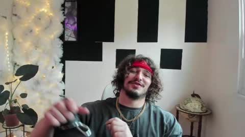 Johnny Stone online show from 12, 5, 2026