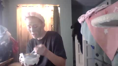 Snapshot of thelittlebambii chatting on 11, 1, 2025 Little Bambii online show from 11, 1, 2025